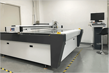 Automatic box gluing machine